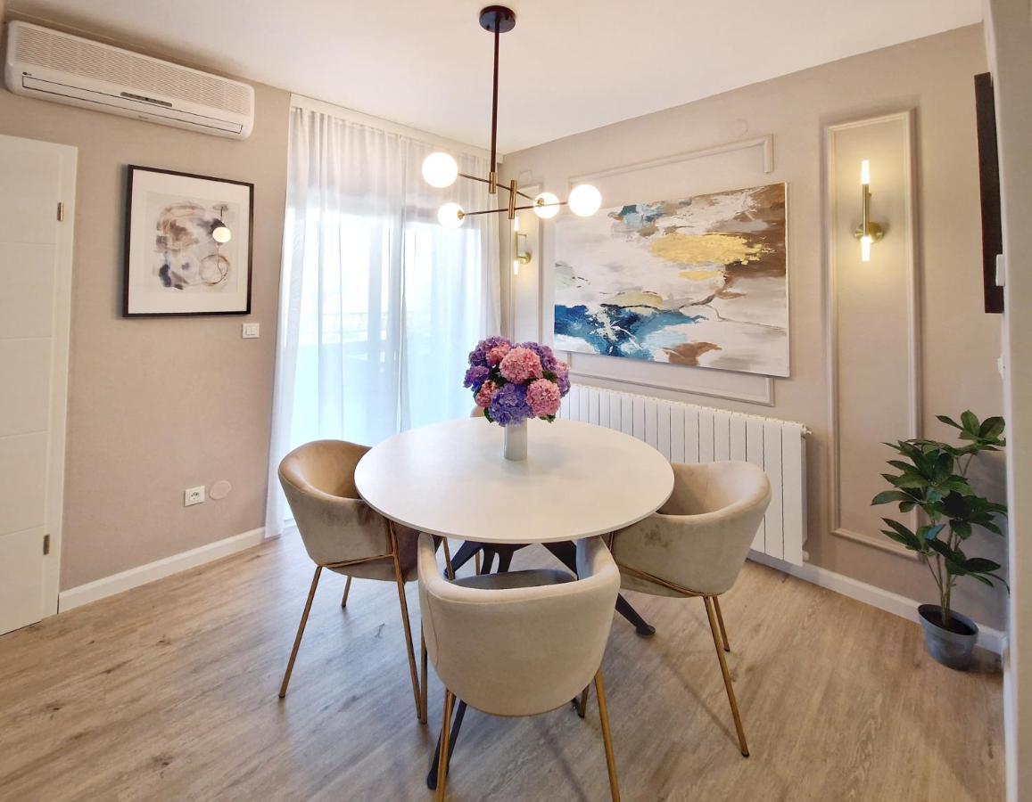 Apartments Jasna Rovinj Bagian luar foto