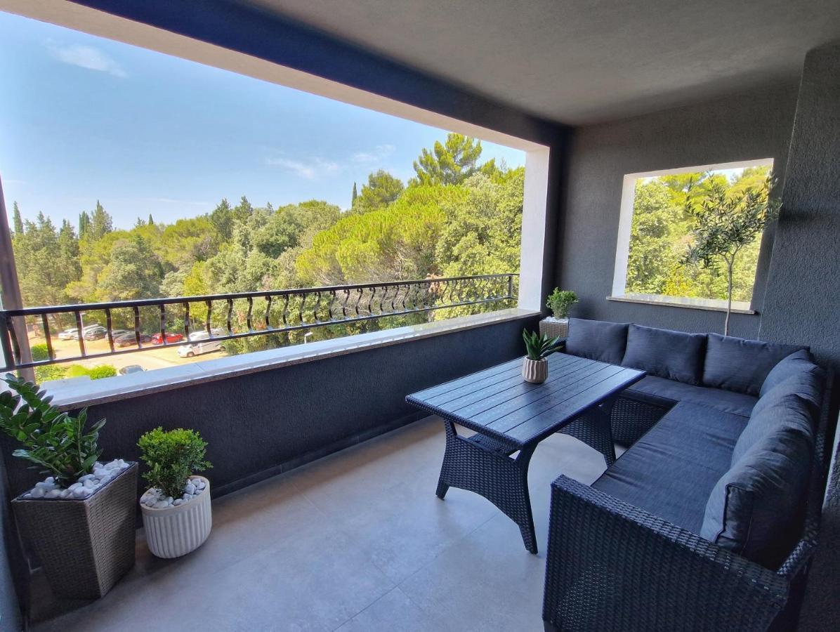 Apartments Jasna Rovinj Bagian luar foto