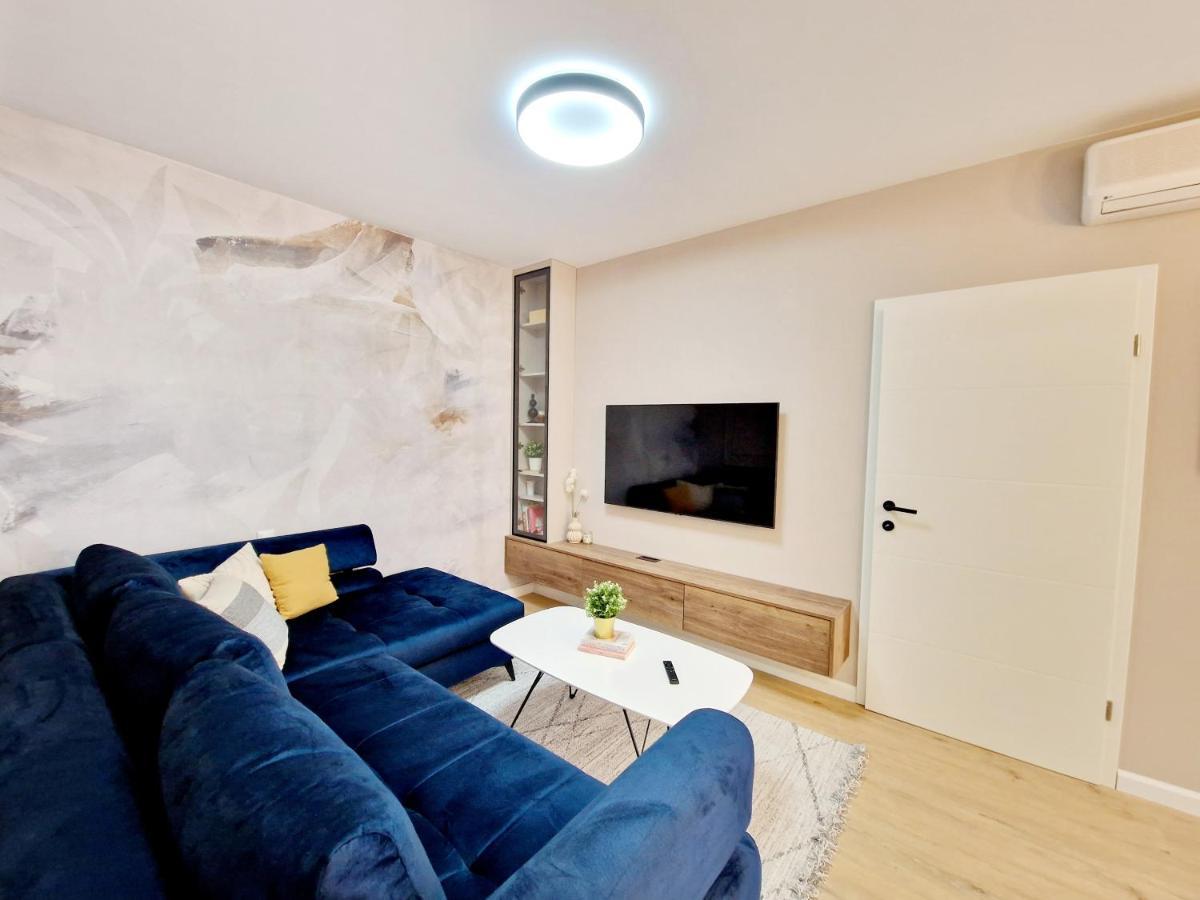 Apartments Jasna Rovinj Bagian luar foto
